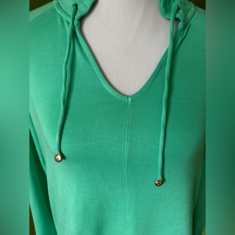 Lilly Pulitzer Luxletic Long Sleeve Pullover - Picture 2 of 6